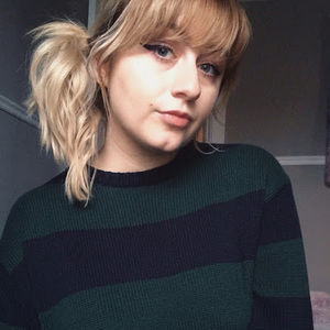 Meet your Posher, Caroline